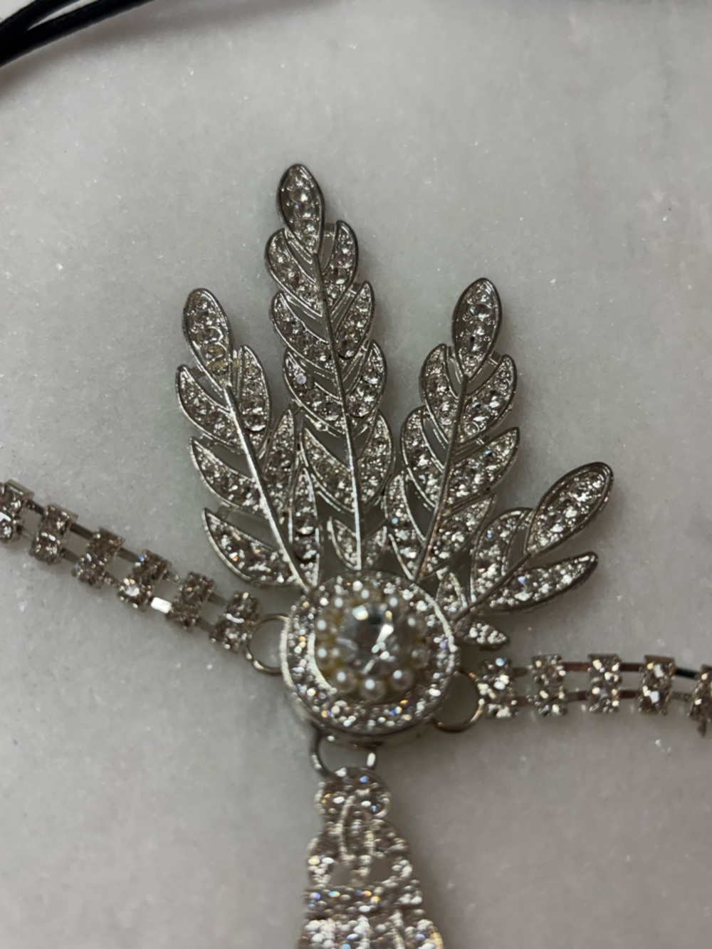 Vintage Art Deco Rhinestone & Pearl Flapper Headband – Great Gatsby 1920s Style - Picture 3 of 5